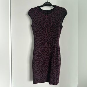 Pink/black fitted dress